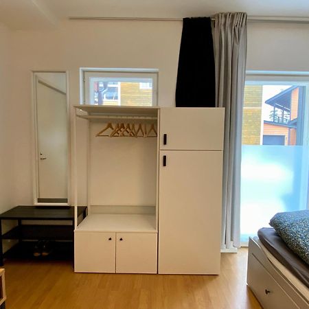 Tranquil Studio Near Nature, Free Parking& Wifi เฮลซิงกิ ภายนอก รูปภาพ